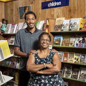 Picture of two black bookstore owners (Hakim Book Store Philly)