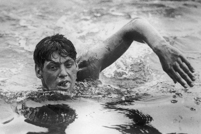 Johnny Weissmuller Swimming The Crawl In 1927