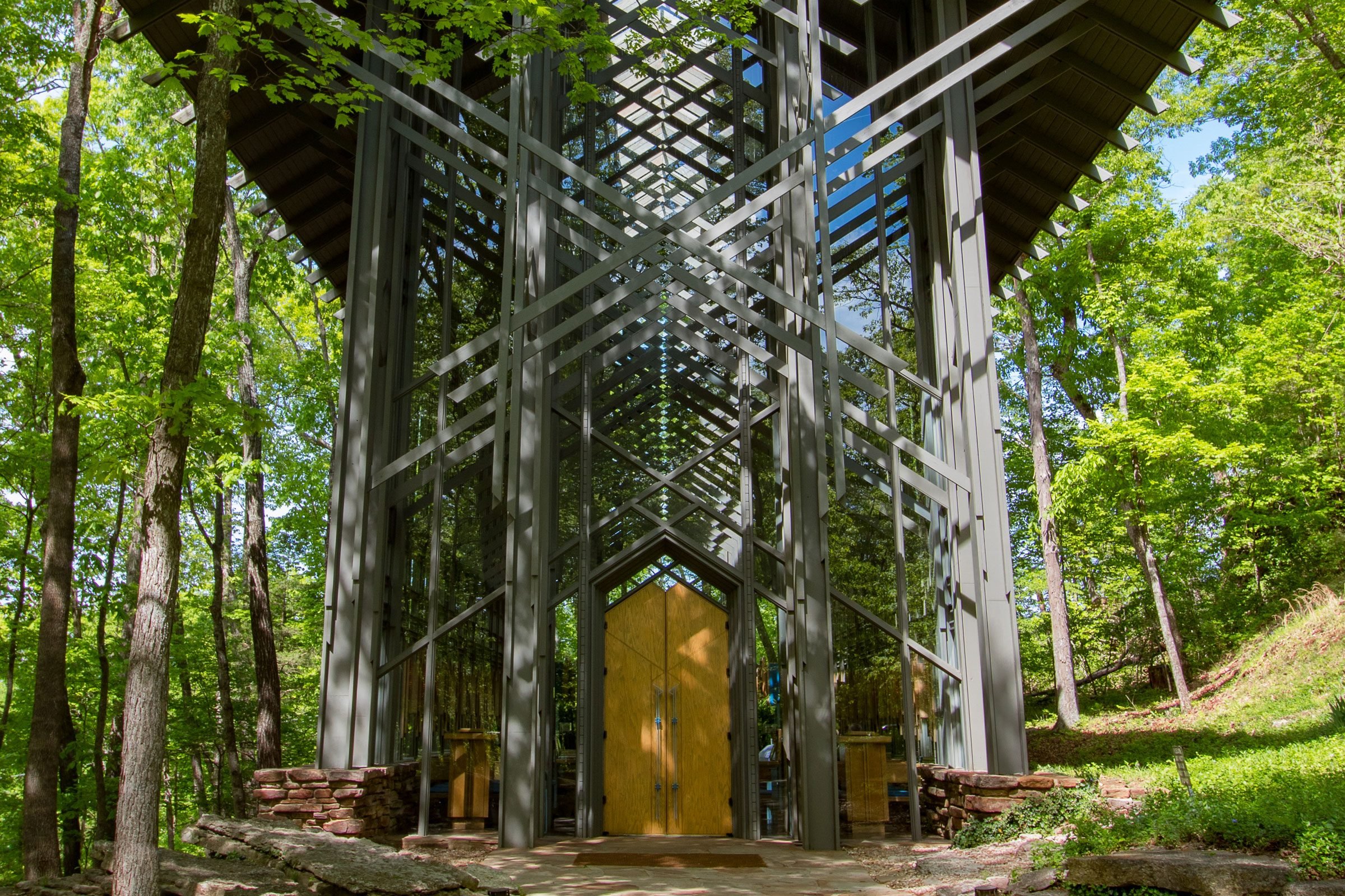 Eureka Springs, Arkansas woodland sanctuary that rises forty-eight feet as it reaches for the Ozark skies; consists of 425 windows, over 6,000 SF of glass