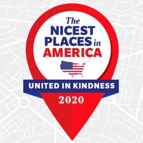 <h4></noscript>Discover the Nicest Places in America" width="295" height="295" /><h4>Discover the Nicest Places in America</h4></a></div><p></p><div class=