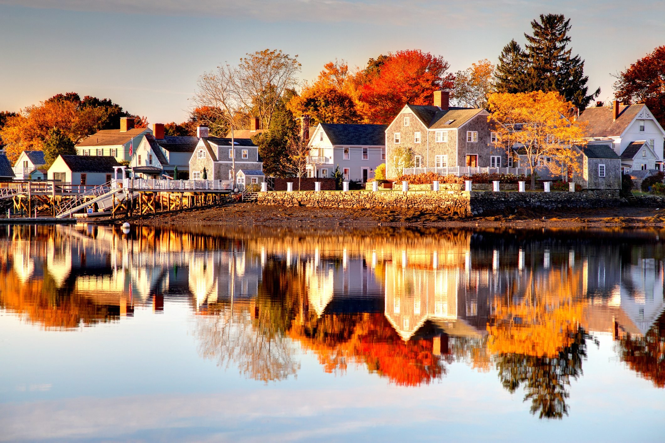 walking tours of new england
