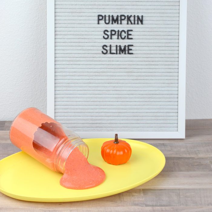 pumpkin spice slime halloween craft