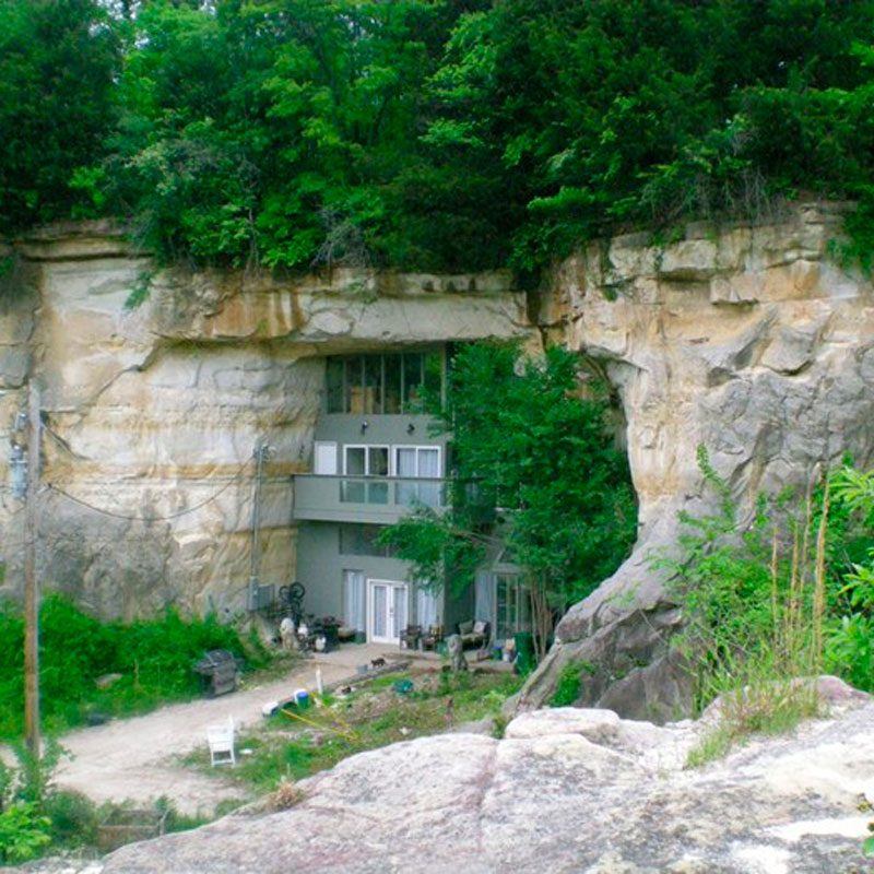 caveland - home built into a cave