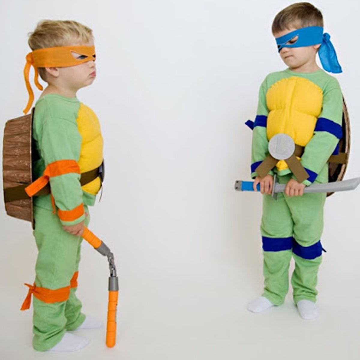 Diy Teenage Mutant Ninja Turtles Halloween Costume Lotus Blossom Photography Via Thescrapshoppeblog