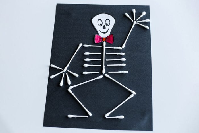 Q Tip Skeleton Halloween Craft For Kids
