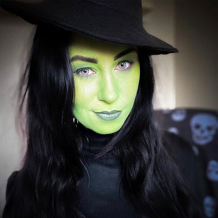Witch Halloween Makeup 