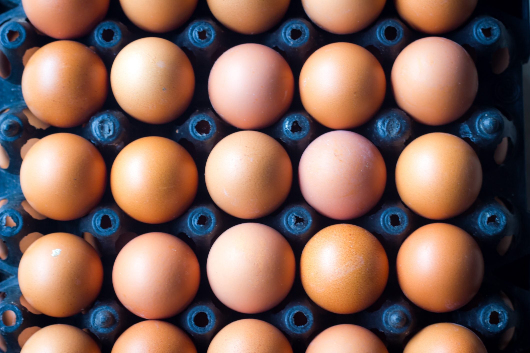 Full Frame Shot Of Eggs In Carton
