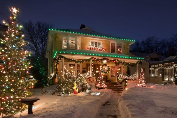 Best Outdoor Christmas Lights for the Best Neighborhood Display ...