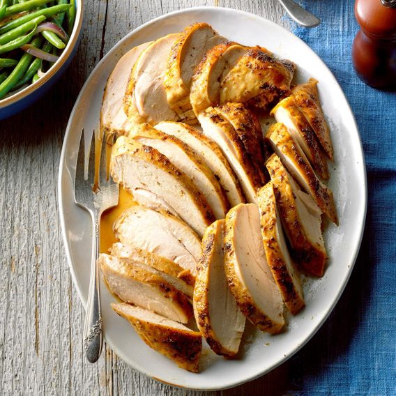 30 Turkey Tips Everyone Should Know This Thanksgiving | Reader's Digest