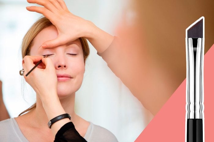 20 Makeup Artist Secrets Every Woman Should Know Soften Eyeliner As You Get Older
