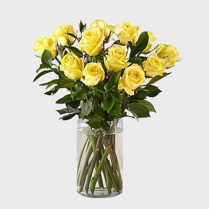 6 Yellow Rose Bouquet Via Ftd Ecomm