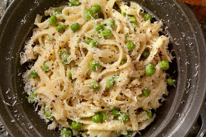 Creamy Fettucini with Peas and Parmesan