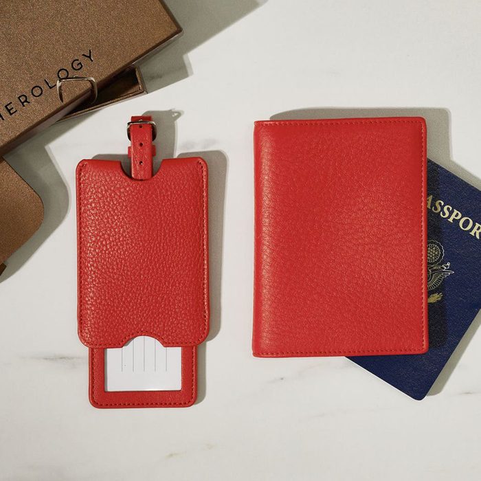 18 Leatherology Passport Cover And Luggage Tag Set Via Leatherology Ecomm