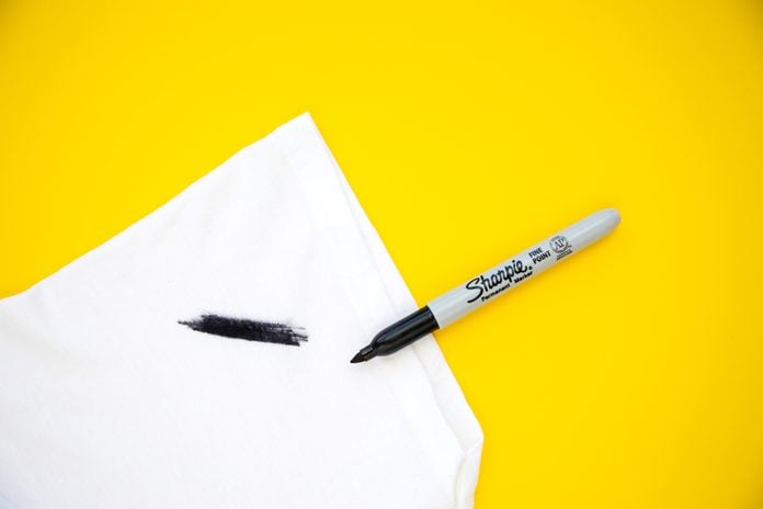 How to Remove Permanent Marker from Plastic - An Easy Guide