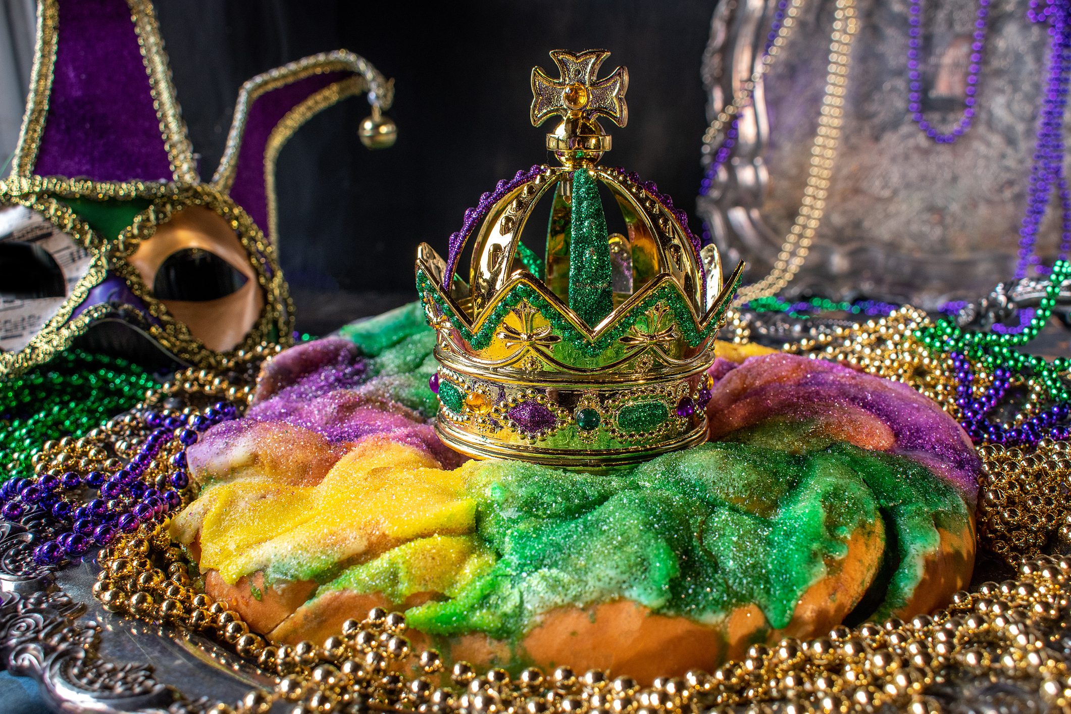 What Is King Cake — History And Meaning Of The Mardi Gras King Cake