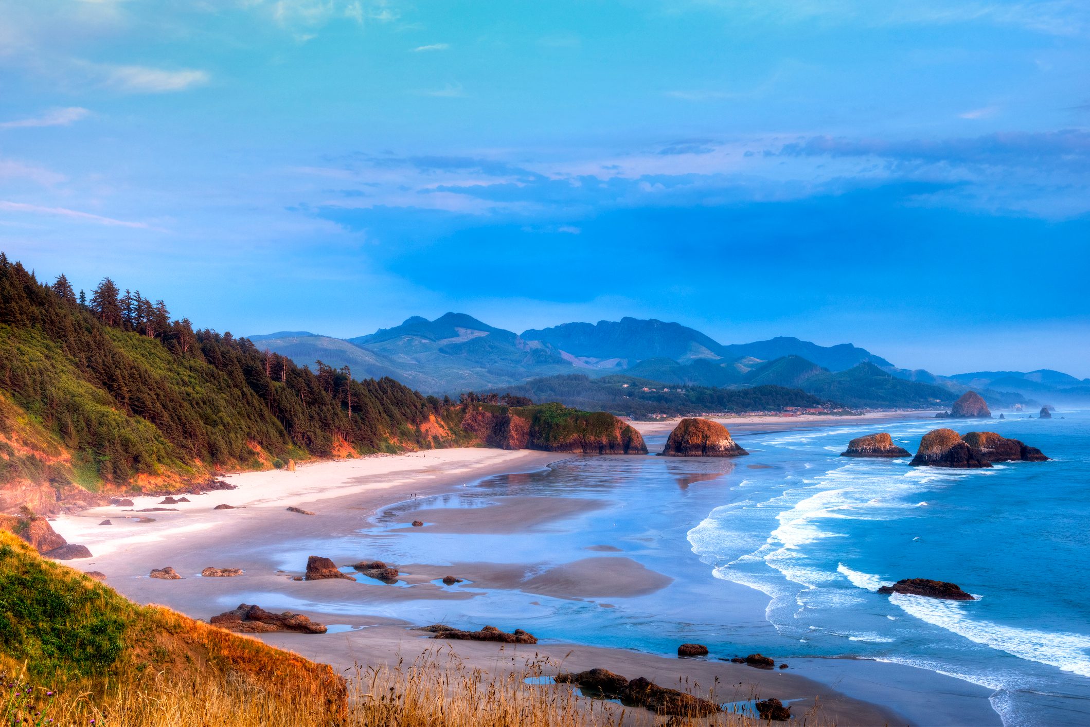 Cannon Beach overlook from Ecola State park at sunset, Oregon coast, Oregon State, USA.