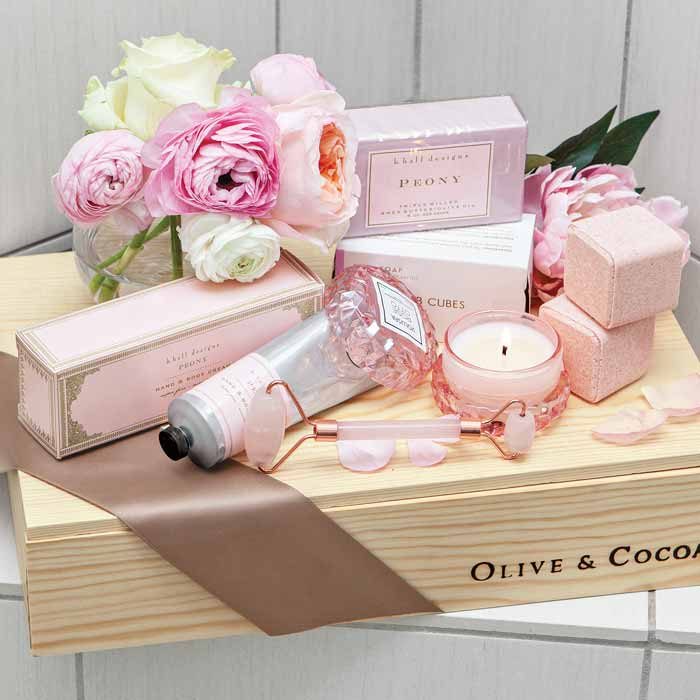 Olive And Cocoa Peony Blush Spa Crate Ecomm Via Oliveandcocoa.com