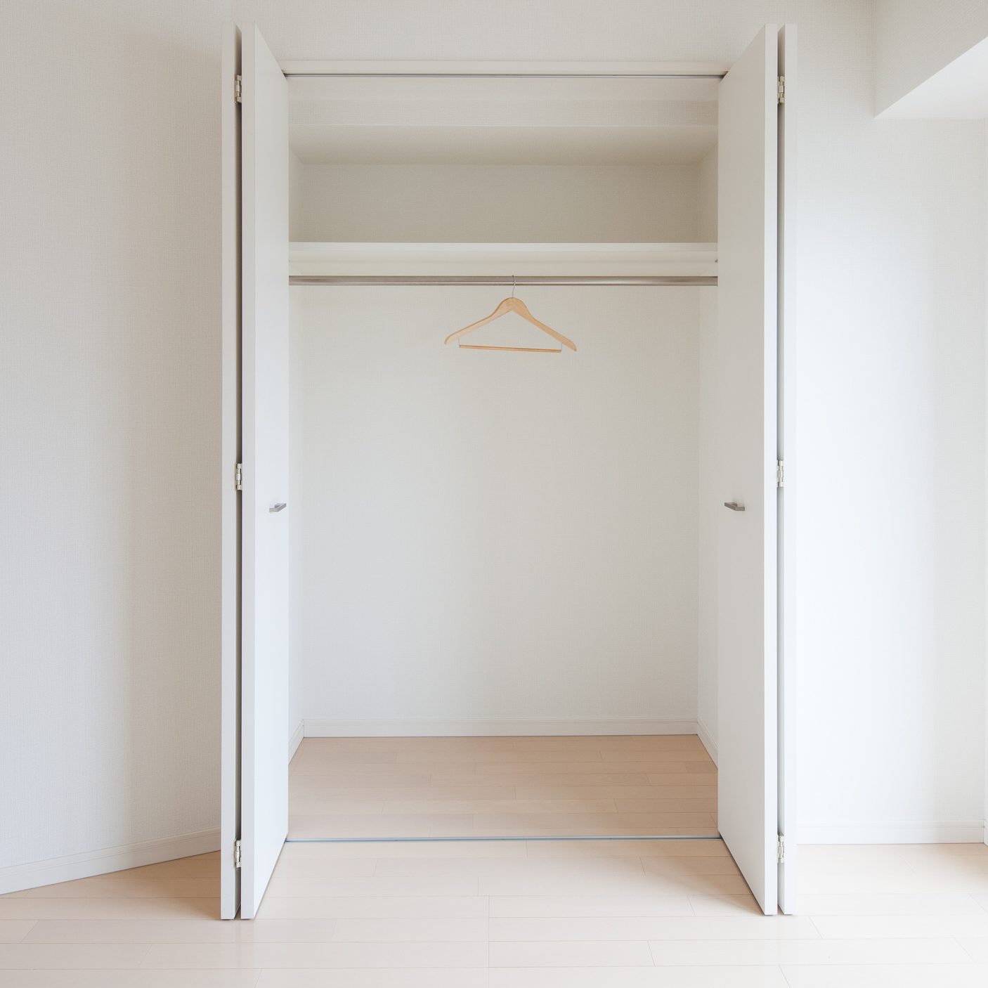 12 Closet Door Ideas — Best Closet Doors and Closet Door Alternatives
