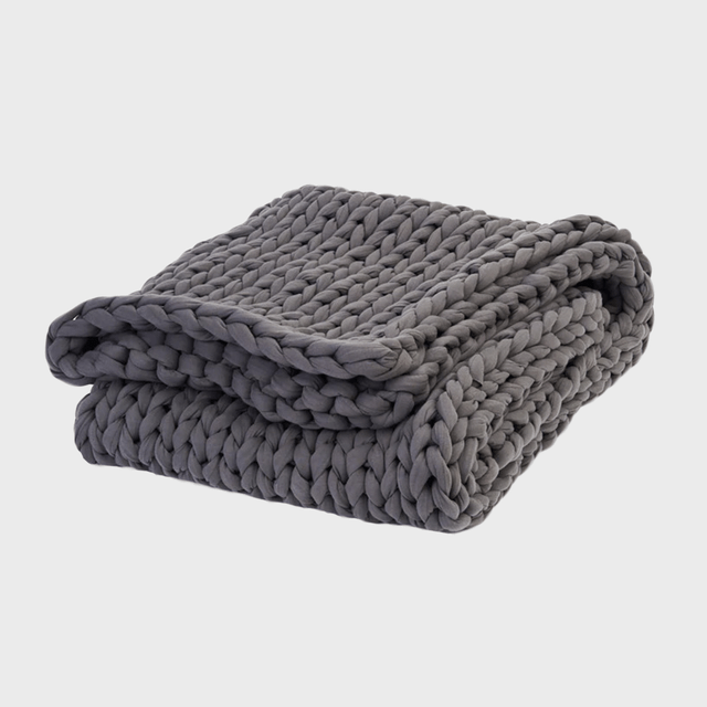 Knitted Weighted Blanket Ecomm Via Bearaby 001