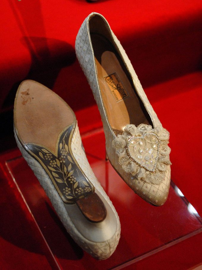 Princess Diana's wedding slippers are displayed at a preview of the traveling "Diana: A Celebration" exhibit at the National Constitution Center on October 1, 2009 in Philadelphia, Pennsylvania.