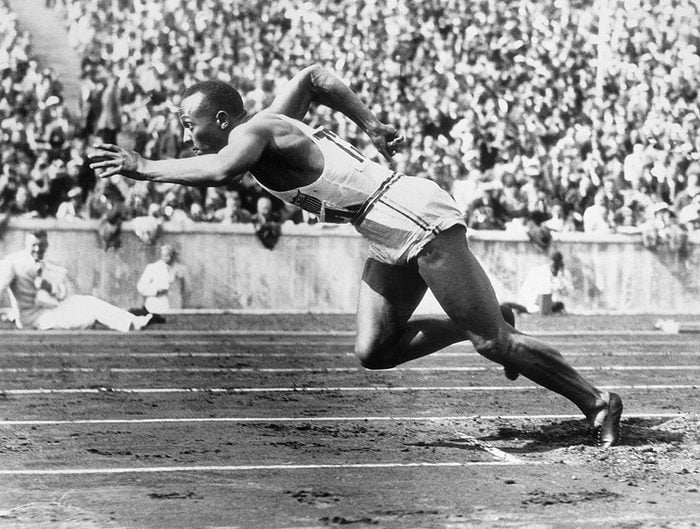 Jesse Owens at Start of Race