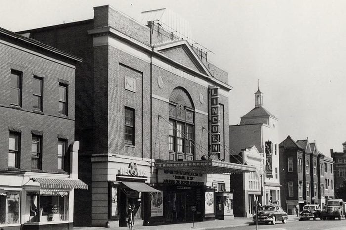 black and white image of the Historic Lincoln Theater in Washington D.C.