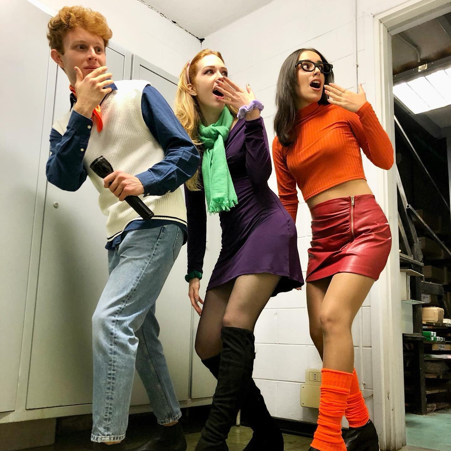 DIY Daphne and Velma - Scooby Doo  Halloween outfits, Teenage halloween  costumes, Halloween costume outfits