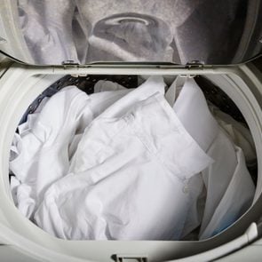Liquid vs. Powder vs. Pods: Which is the Best Laundry Detergent - KDC