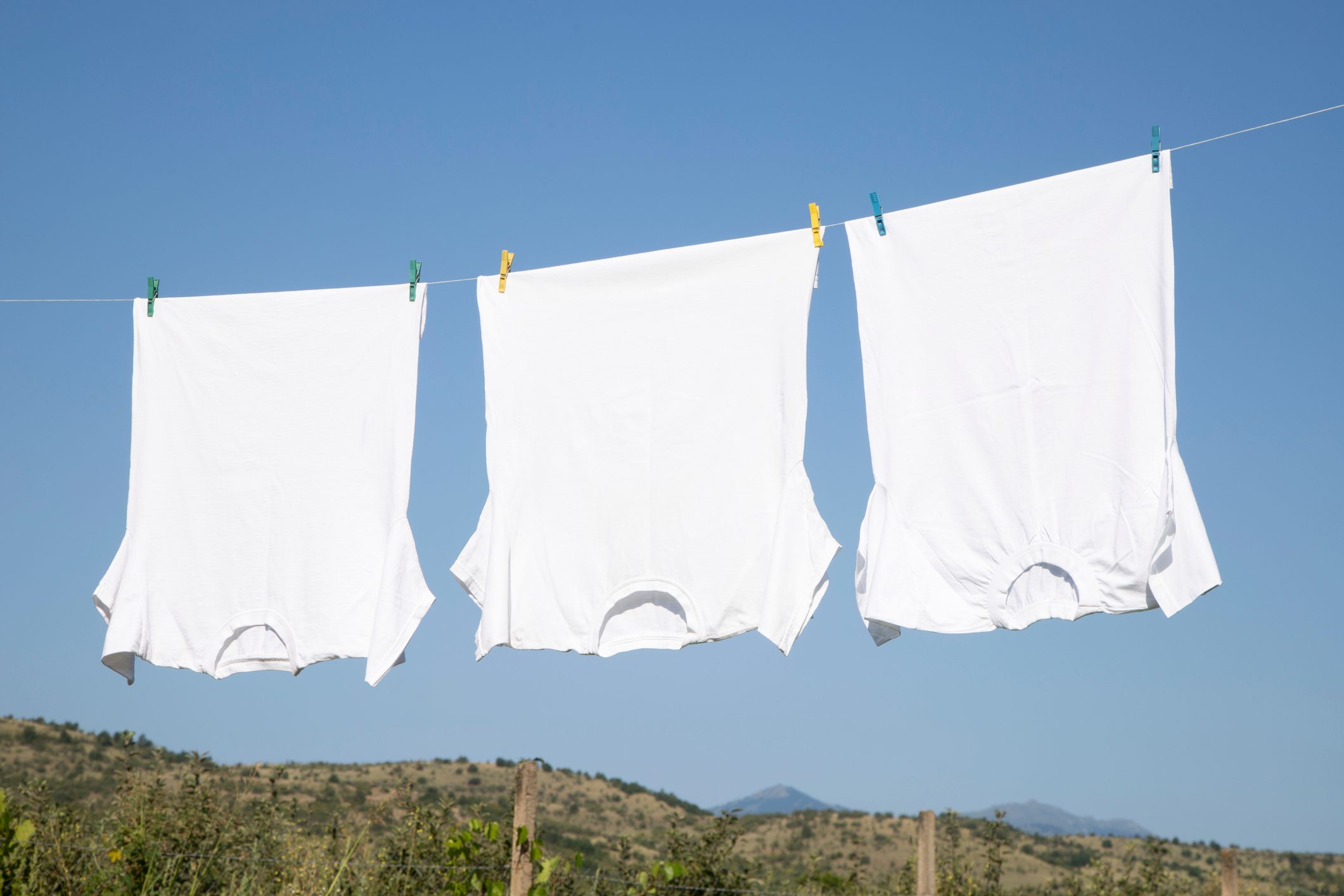How to Wash White Clothes (Step-by-step) 