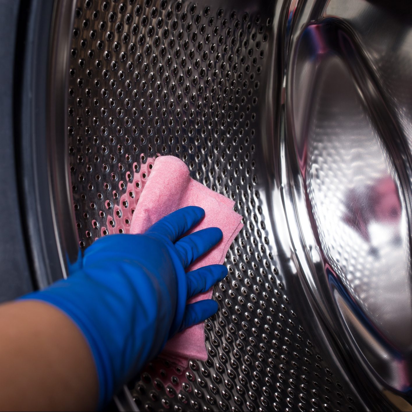  How to Clean Your Washing Machine, According to Laundry Experts