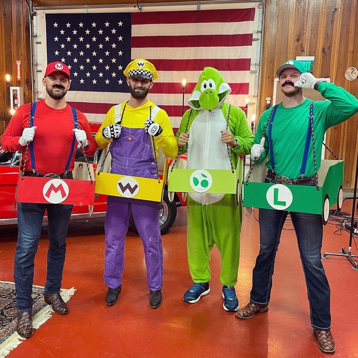 Mario Kart Halloween Costume Courtesy @dj30rack Via Instagram