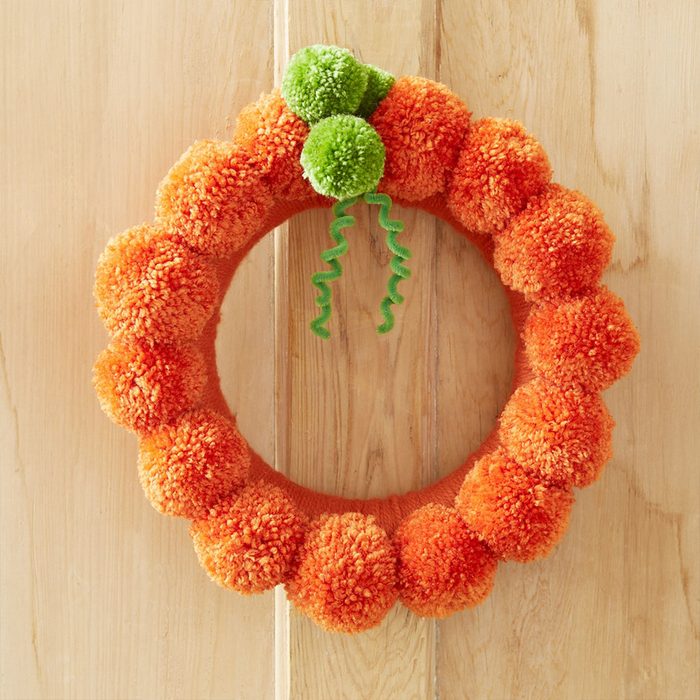 Pom Pom Pumpkin Wreath