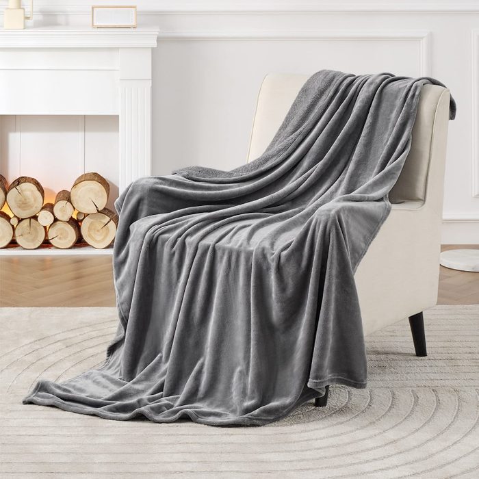 Fleece Fuzzy Blanket 