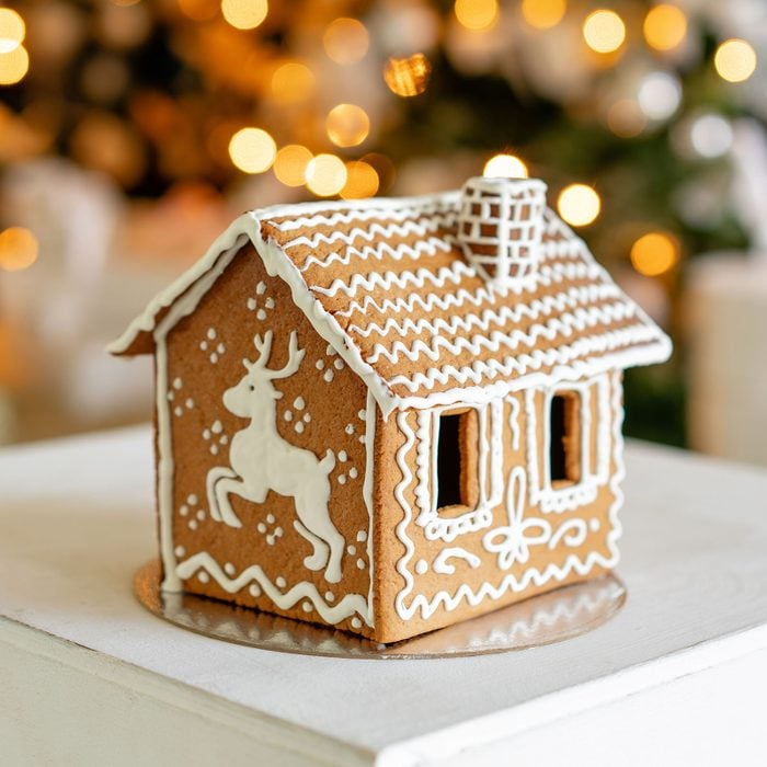 Tiny Gingerbread House