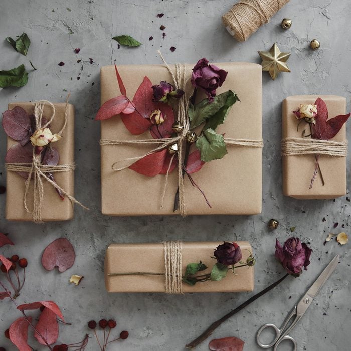 50 Christmas Wrapping Ideas Dried Flowers