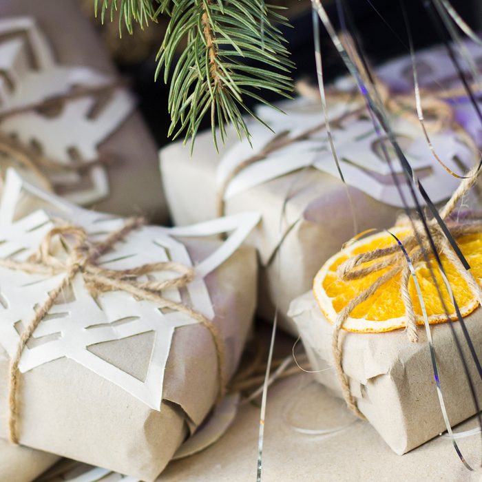 50 Christmas Wrapping Ideas Snowflakes
