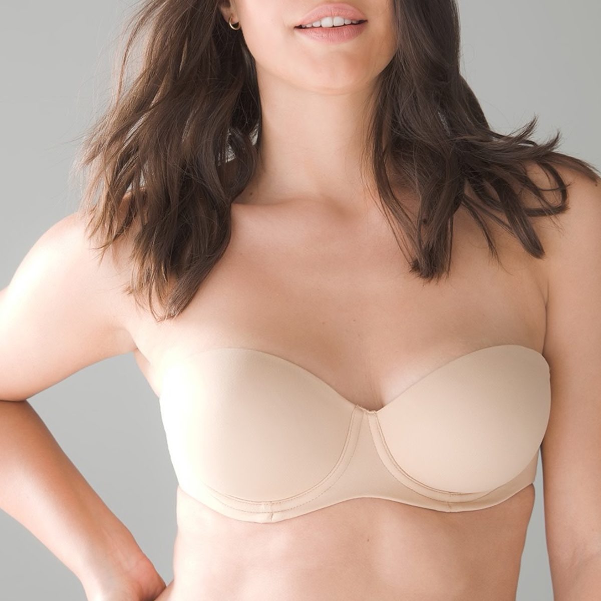 The Best Strapless Bras That Actually Stay Up 2024