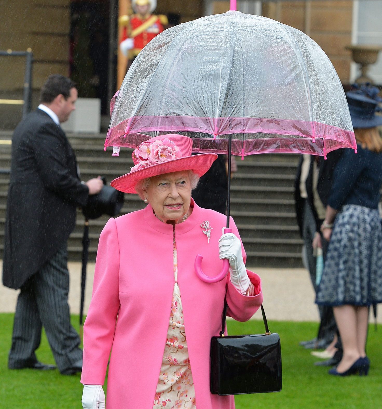 Queen Elizabeth II Wears Pink After Birth of Royal Baby No. 2!