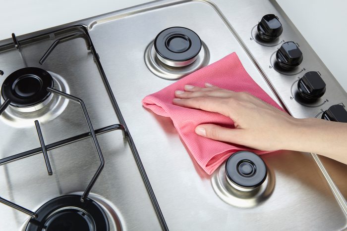 Cleaning set-top stove