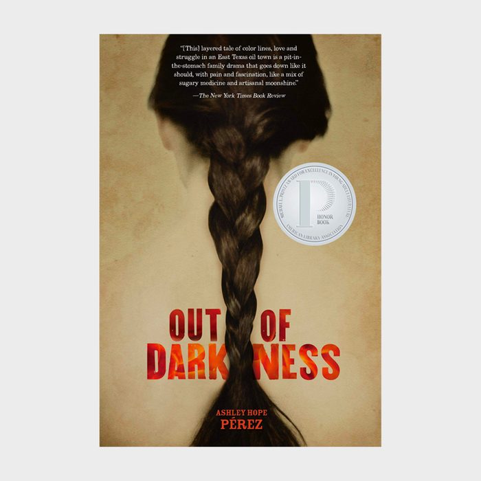 Out Of Darkness By Ashley Hope Pérez Ecomm Amazon.com