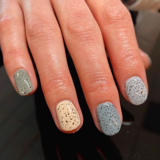 Subtle Speckles Nails Ecomm Via Polishedxsamantha Instagram