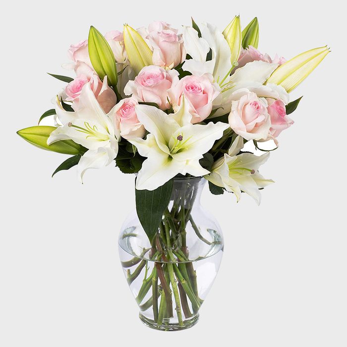 For The Mom Who Loves Good Ol’ Flowers Benchmark Bouquets Oriental Lilies And Roses Bouquet