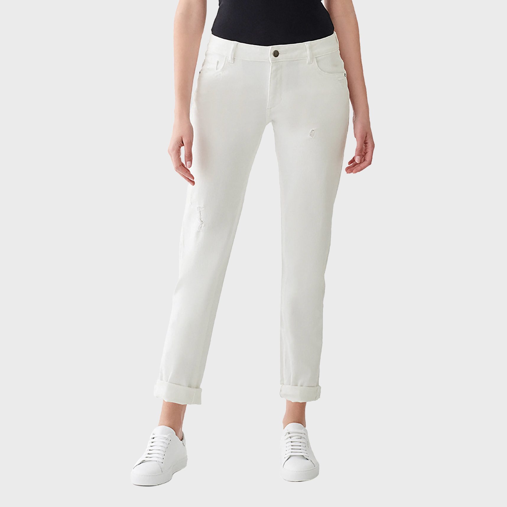 25 Best White Jeans for Women to Wear in 2024 | Stylish White Jeans