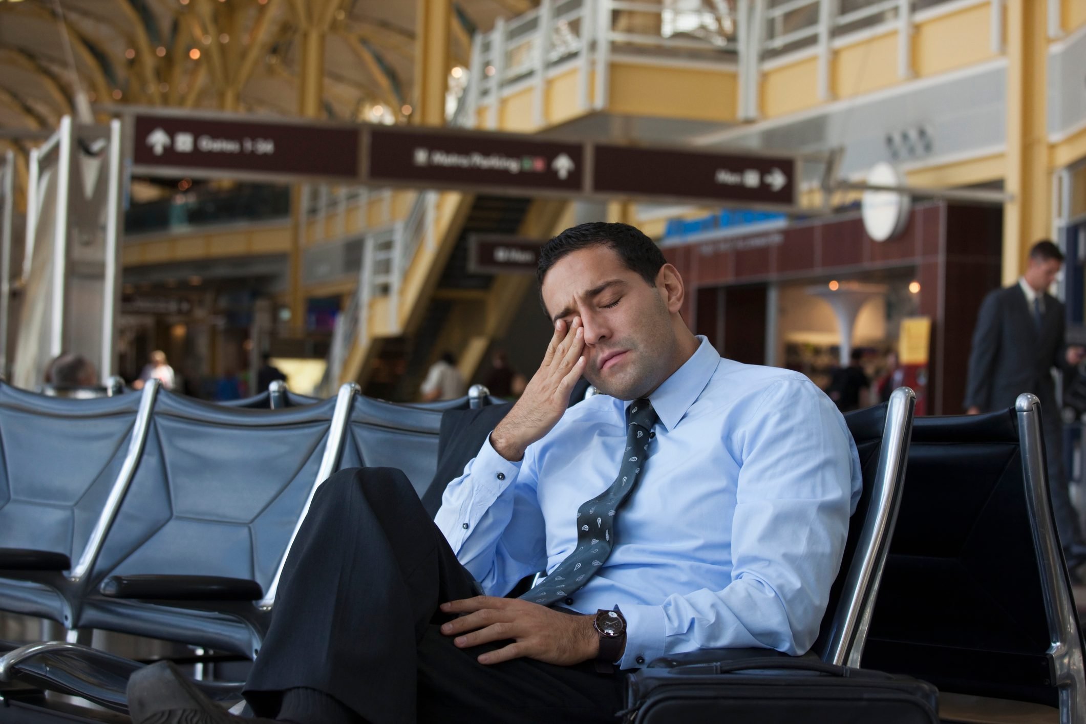 How long can you leave an airport during a layover?