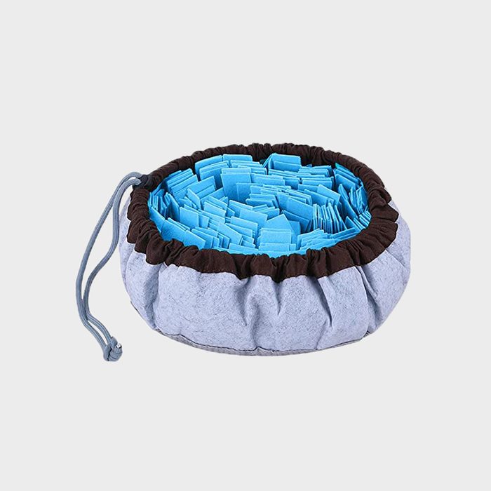 https://www.rd.com/wp-content/uploads/2022/06/PET-ARENA-Adjustable-Snuffle-mat-for-Dogs-ecomm-amazon.com_.jpg?fit=700%2C700