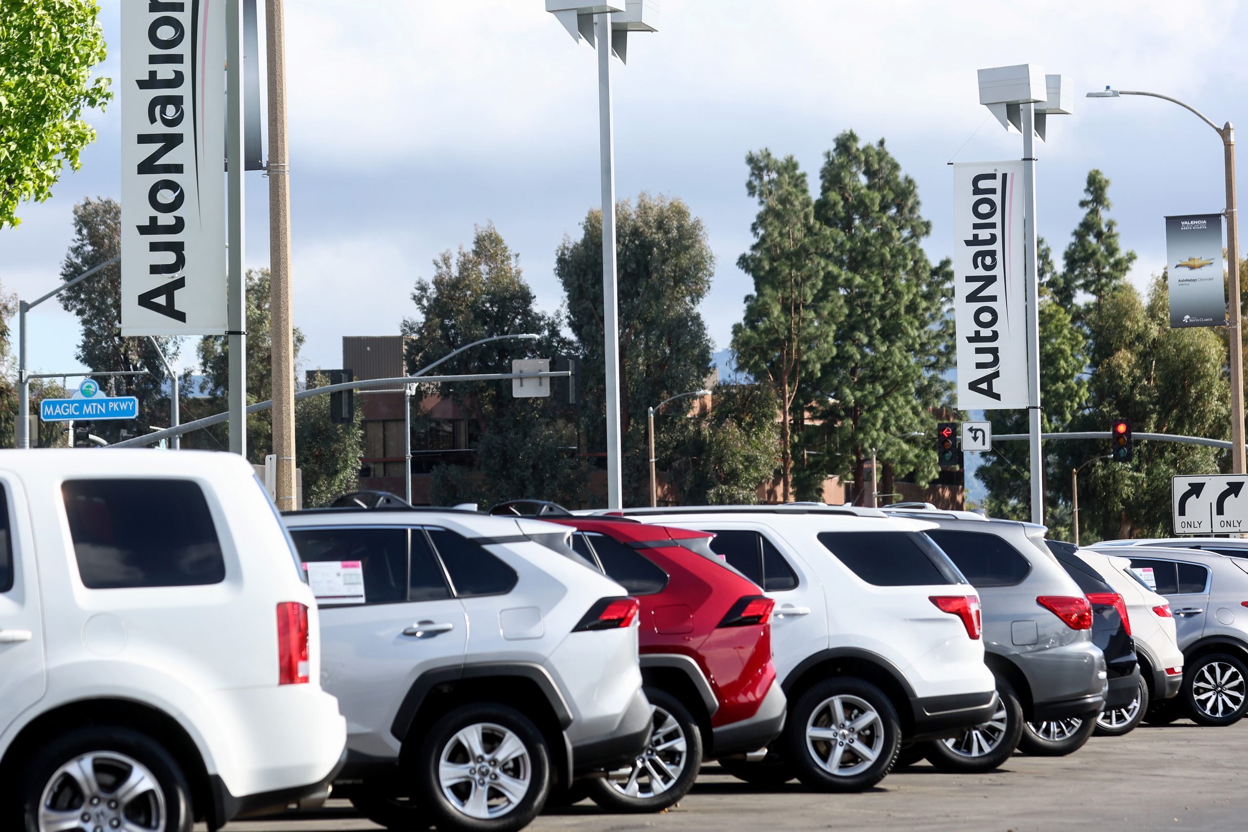 Buying a Car: Find Out How Long a Dealership Has Had a Car - Autotrader