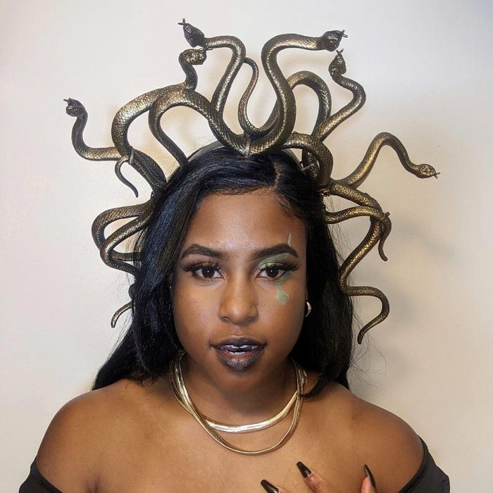 Rd Ecomm Medusa Costume Via Chasing Greatness Instagram.com
