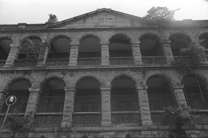 The old Mental Hospital in High Street, Western District. The hospital was constructed in 1889 and abandoned since 1961. 18AUG78