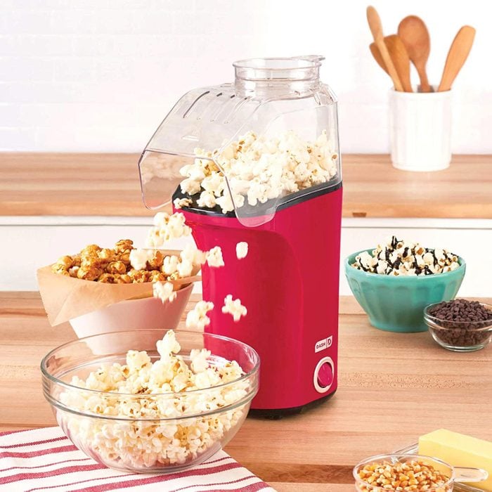 Dash Popcorn Machine