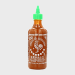 Sriracha Tuong Hot Chili Sauce Ecomm Via Amazon.com